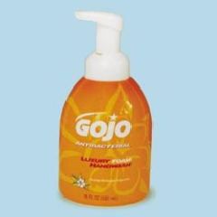 Gojo Luxury Foam Anitbacterial Handwash Pump, 4/18 oz