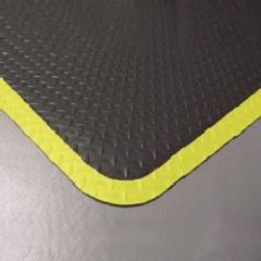 Diamond Plate 3' X 5' Blk with Yellow Border, Ea